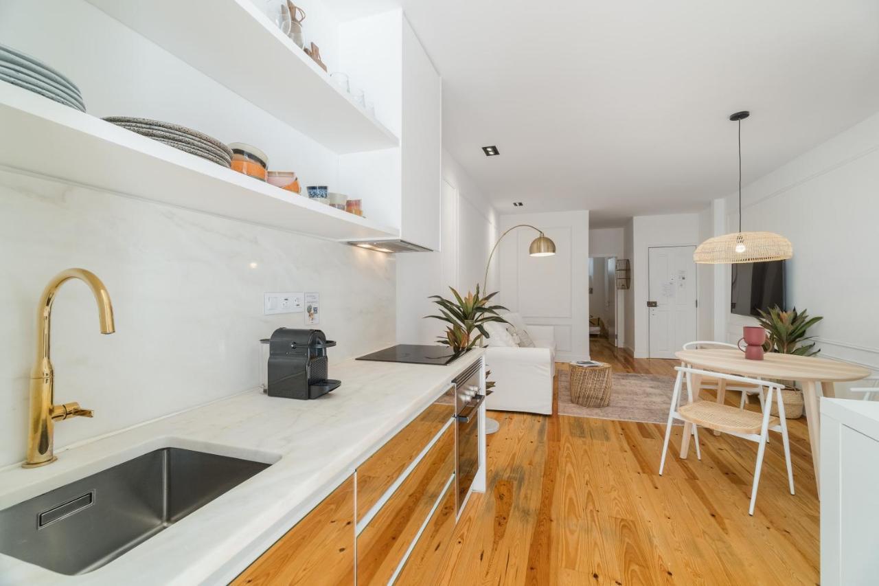 Casa Boma Lisboa - Elegant Apartment With Private Terrace - Ajuda II Exterior photo